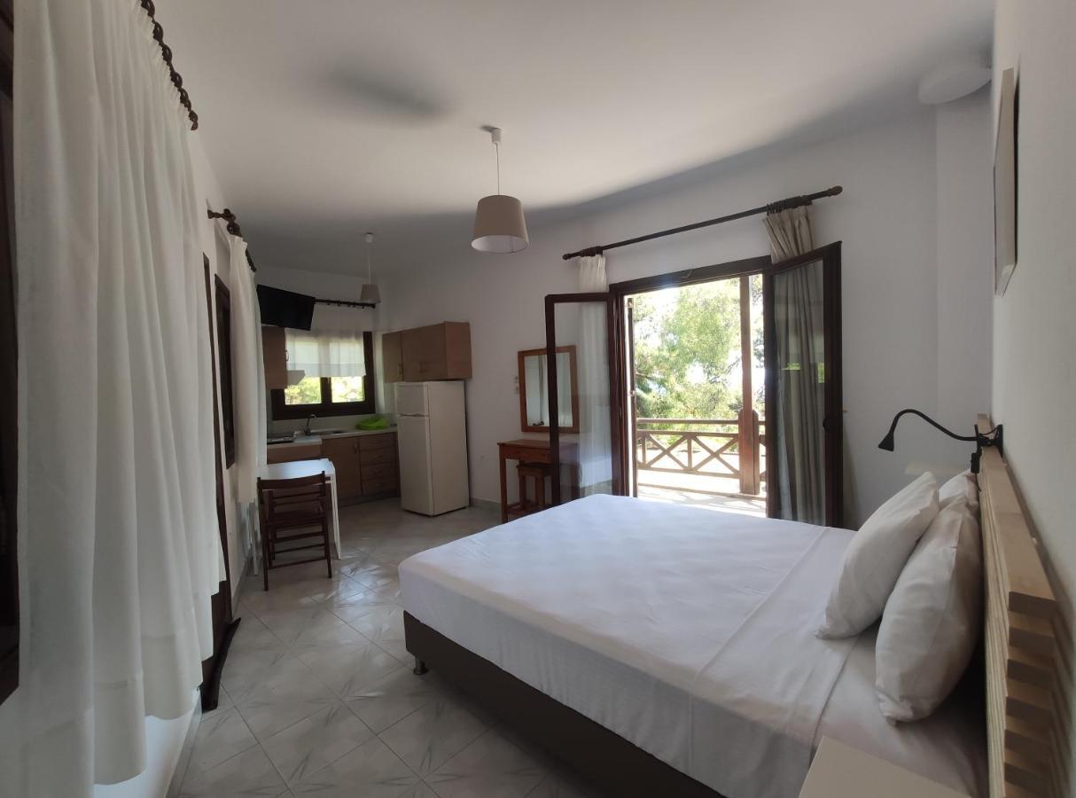 Para Thin Alos Inn Neos Marmaras Exterior foto