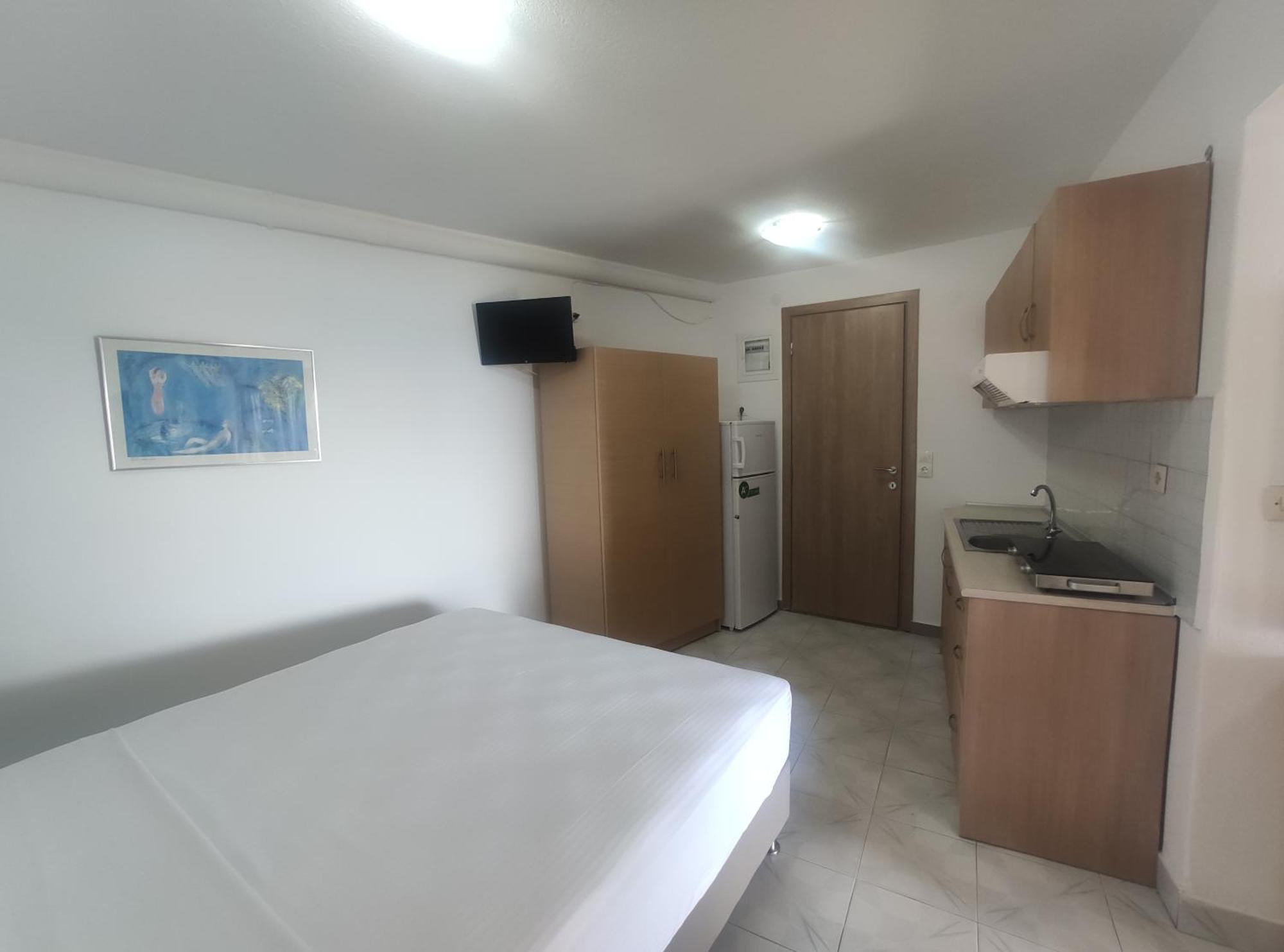 Para Thin Alos Inn Neos Marmaras Exterior foto